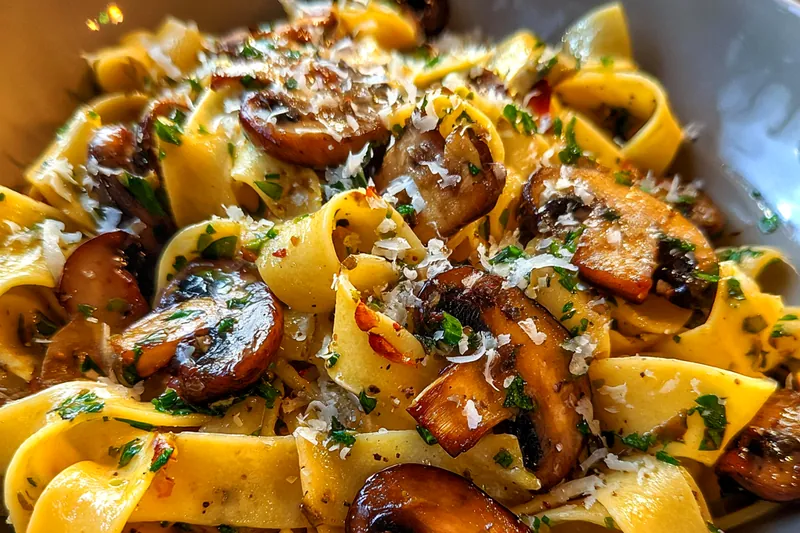 Cooking process for Garlic Mushroom Pasta Delight