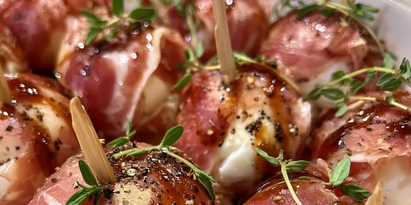 Prosciutto Mozzarella Appetizer Bites