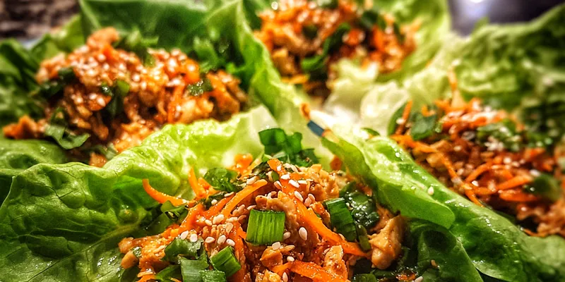 Zesty Thai Chicken Wraps